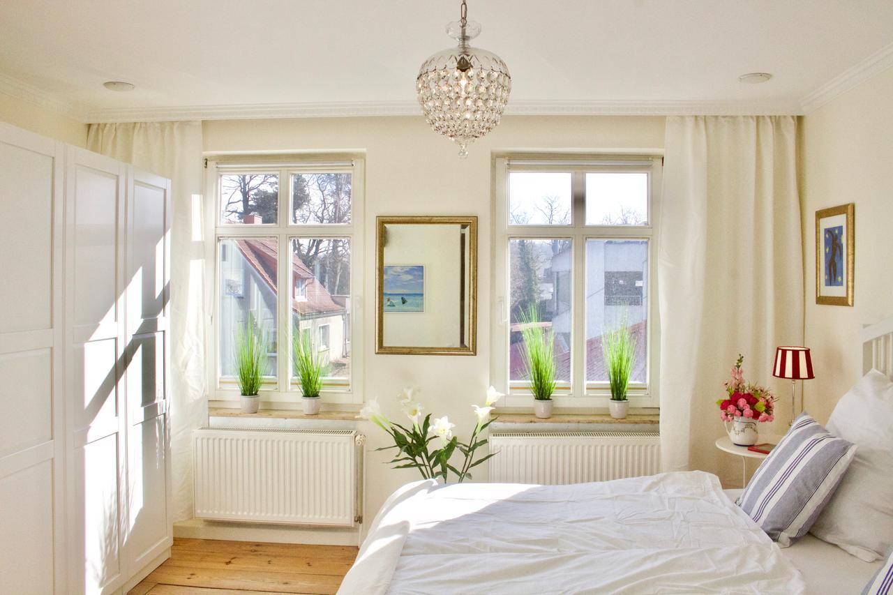 Strandnahe Fewo Mit 3 Schlafzimmern Und Balkon, Villa Vergissmeinnicht 02, Binz Exterior photo